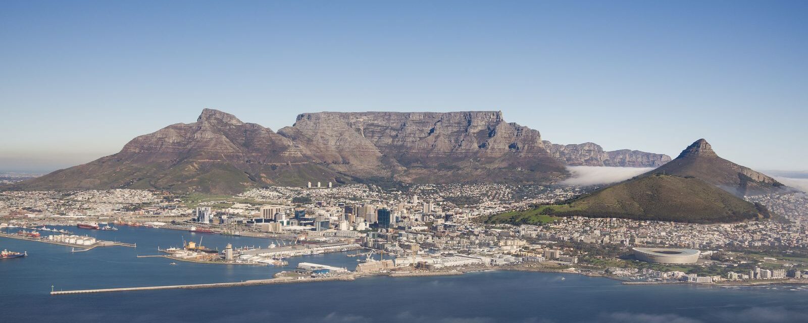 Table Mountain, Lion’s Head and the city from the air